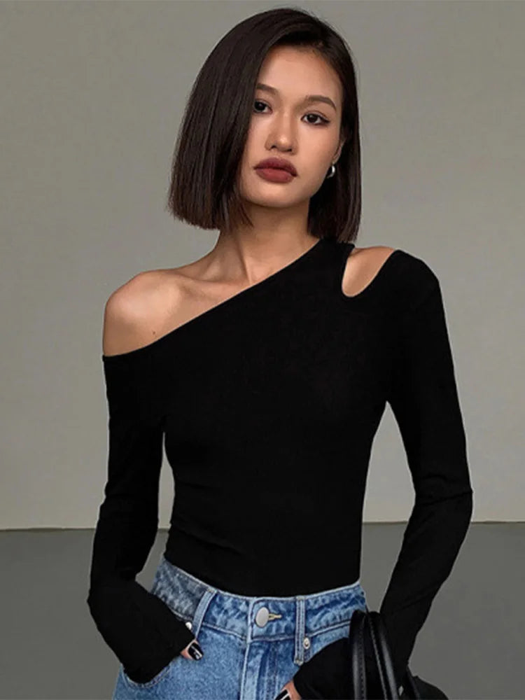 Chic Off-Shoulder Crop Top™