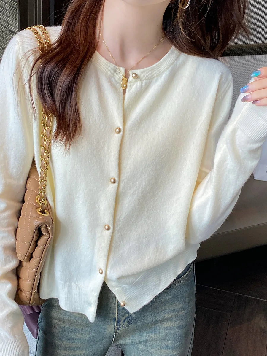 Elegance Knit Cardigan™