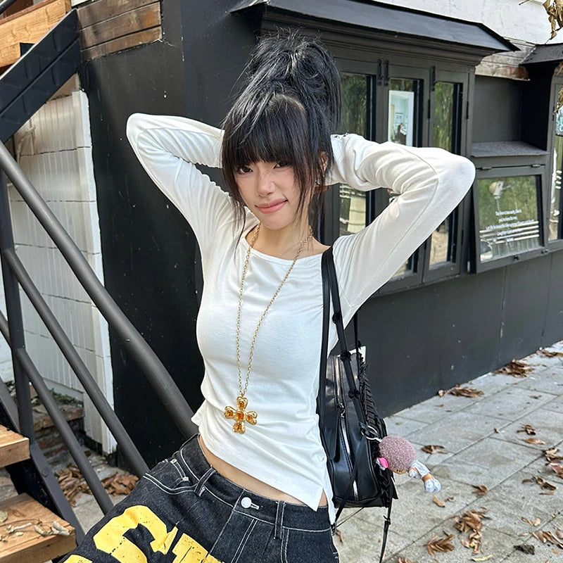 Retro Graphic Long Sleeve Tee™