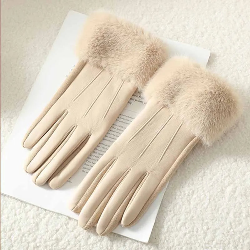 Elegant Touchscreen Winter Gloves™