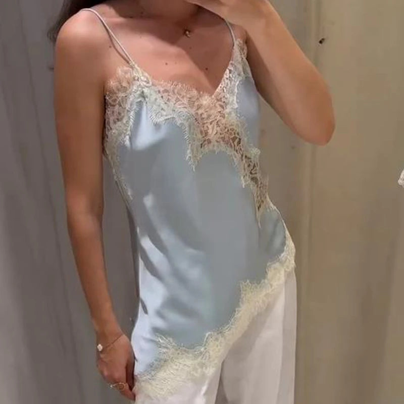 Floral Lace Satin High Low Top™