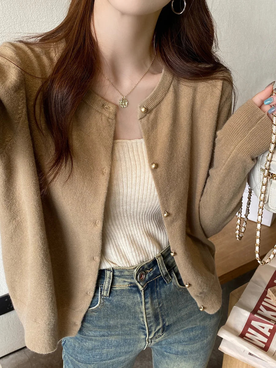 Elegance Knit Cardigan™