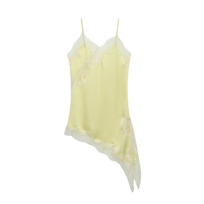 Floral Lace Satin High Low Top™