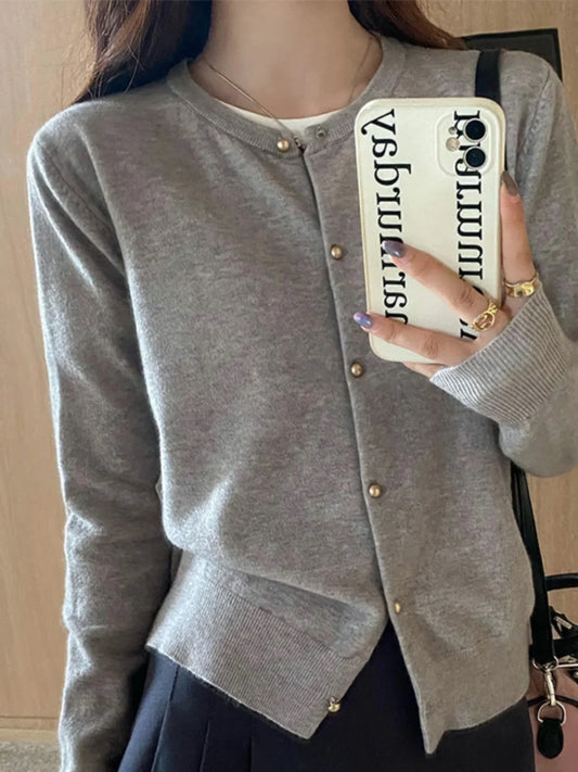 Elegance Knit Cardigan™