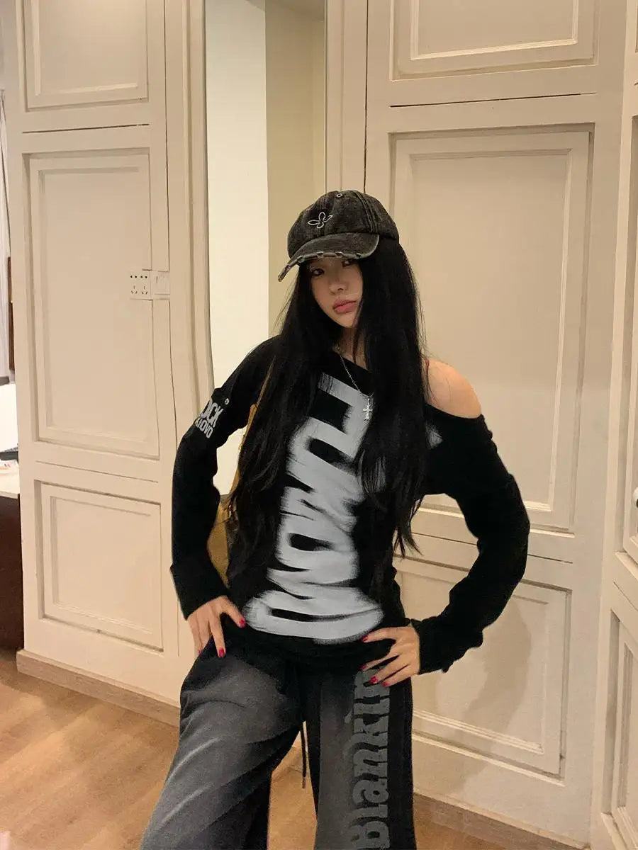 Retro Graphic Long Sleeve Tee™